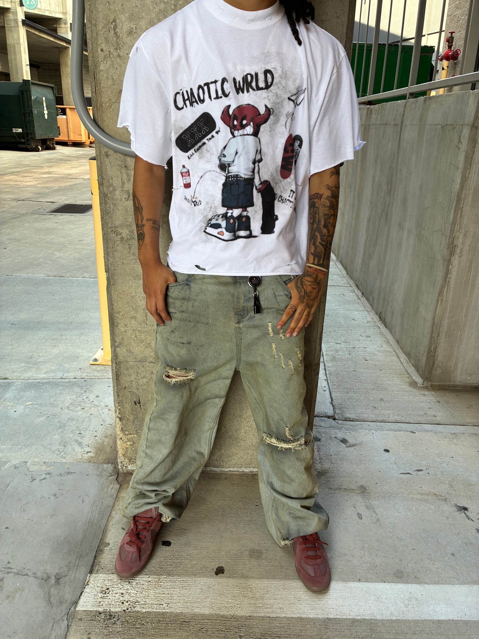“BABY CHAOS” tee white